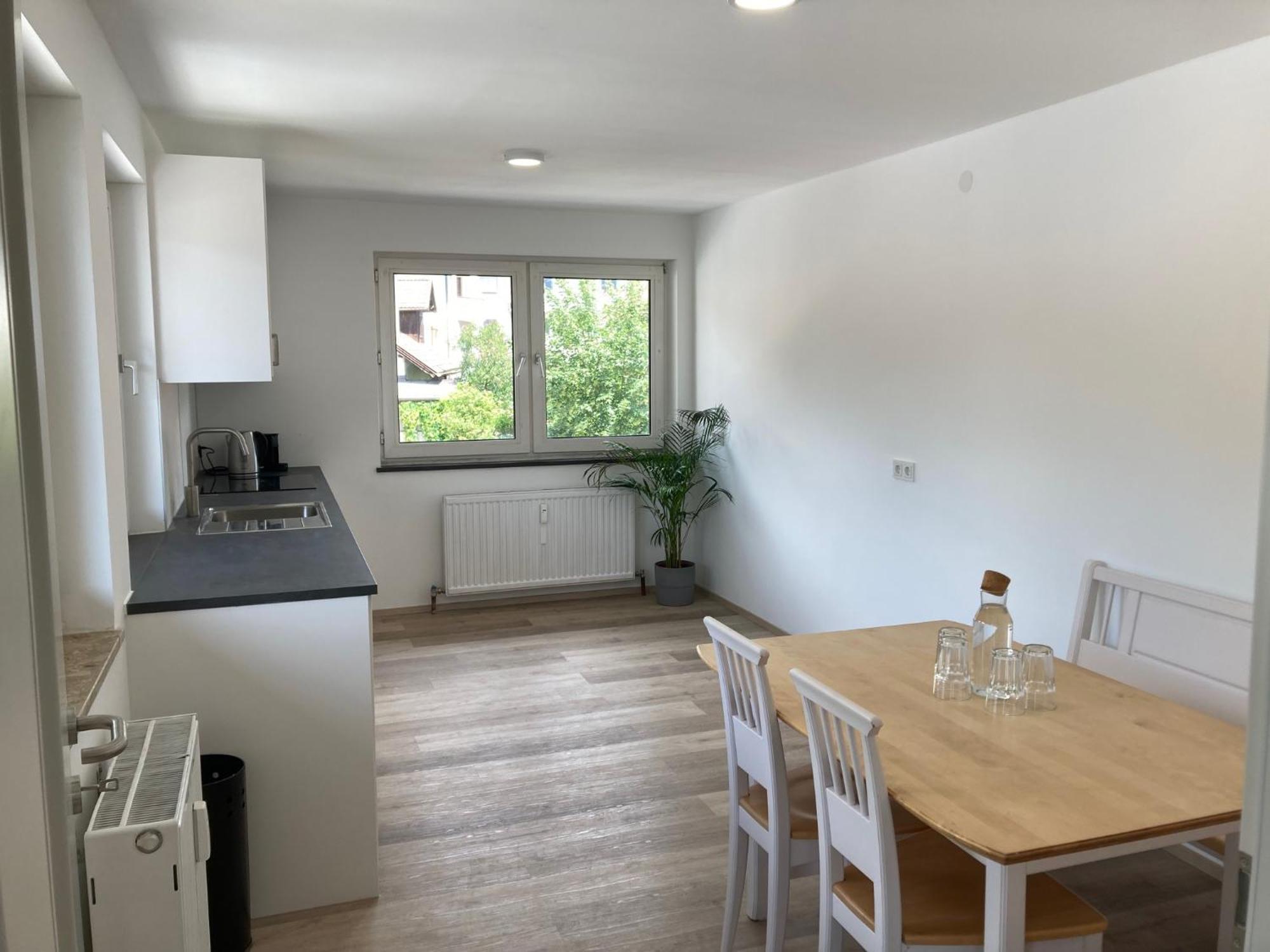 Geraeumiges Apartment Mit Weitblick 1-6 Personen Imst Exterior foto
